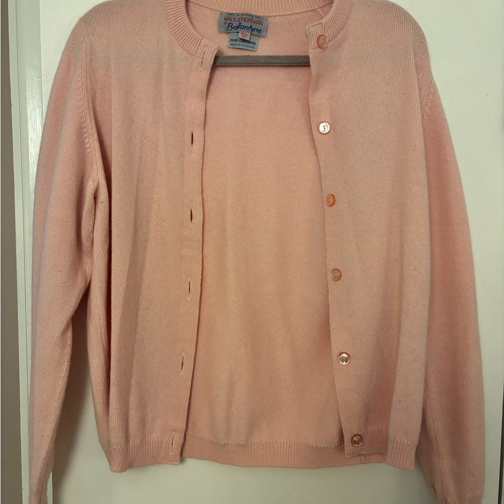 VINTAGE Ballantyne 100% Cashmere cardigan